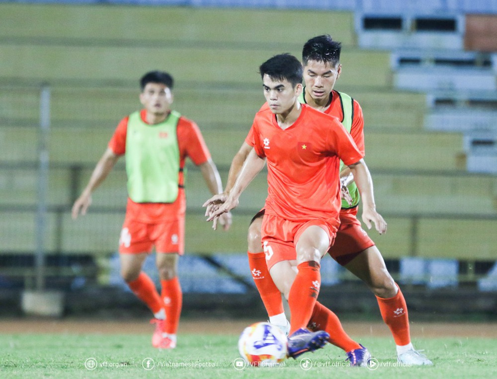 Lịch thi đấu bóng đá hôm nay 17/7: Trực tiếp U23 Việt Nam vs U23 Lào - Ảnh 1. Lịch thi đấu bóng đá hôm nay 17/7: Trực tiếp U23 Việt Nam vs U23 Lào - Ảnh 1.